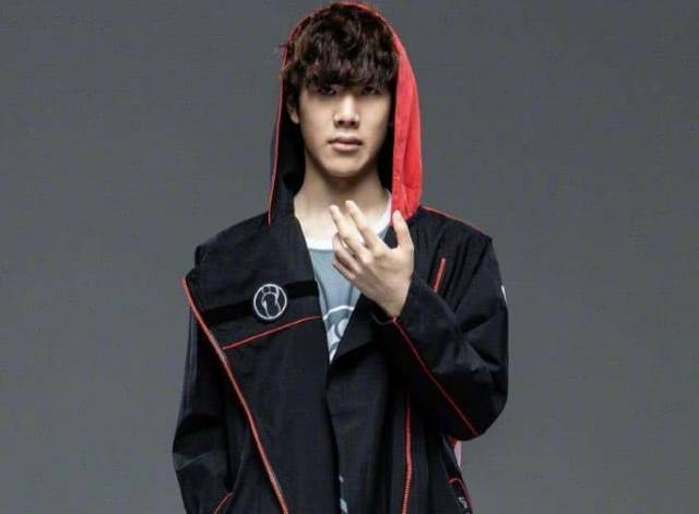 于球员之间 于球员之间